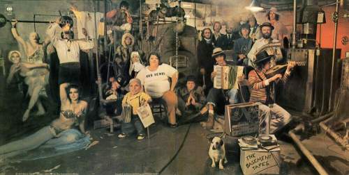 Front and back cover of the official 1975 "Basement Tapes" album